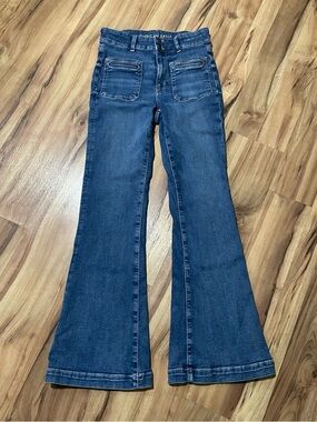 Retro AE Super High-Waisted Flare Jeans 70s Style- patch pockets Sz 6
